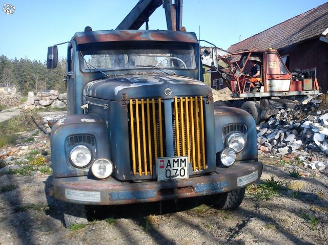 Scania-Vabis L51 - 1953 - AMM070 - A-traktor - 03 - Örebro.JPG