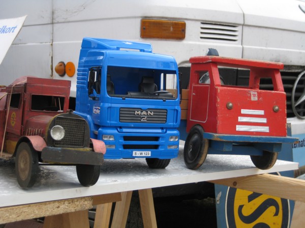 toys.jpg