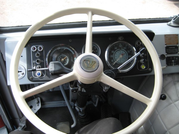 volvotitantiptop.jpg