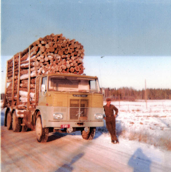 AN_Henschel_001rot6.jpg