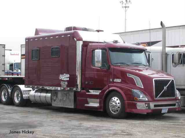 Great Volvo VNL 780 special.jpg
