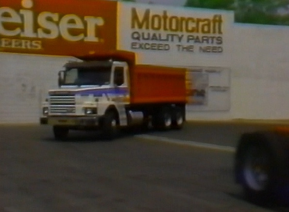 Thunder Trucks Screen Shot - 04.JPG