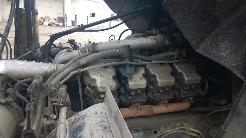 20140613_auto_MAZ_V8.jpg