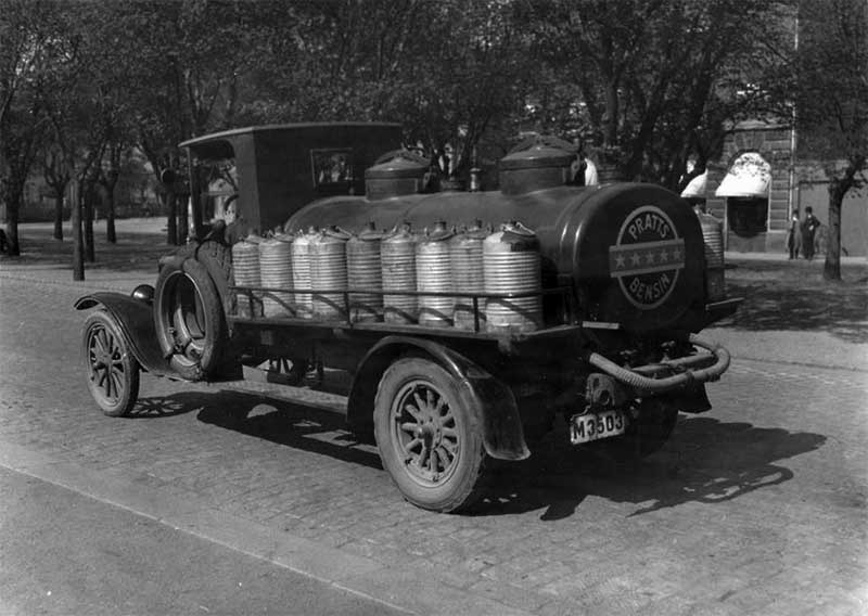 M3503 - Ford TT - 1926 - Motor # 13140610 - Tankbil - Skånska Petroleum Helsingborg - orgm3503.JPG