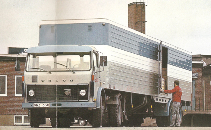 VolvoF86broschyr.BN.jpg