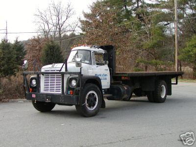 IH Loadstar 1890 - Mark & Son - 01 - USA.JPG