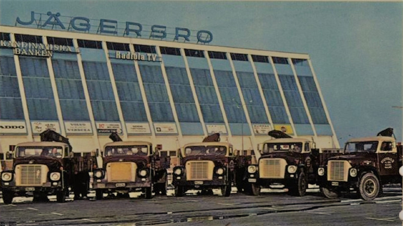IH Loadstar - Samlingsbil över Malmö Stadsbudsförenings bilar cirka 1968-69.JPG