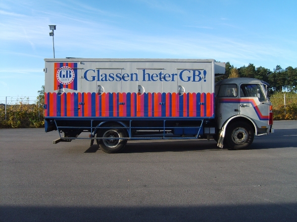 s5000825b.jpg