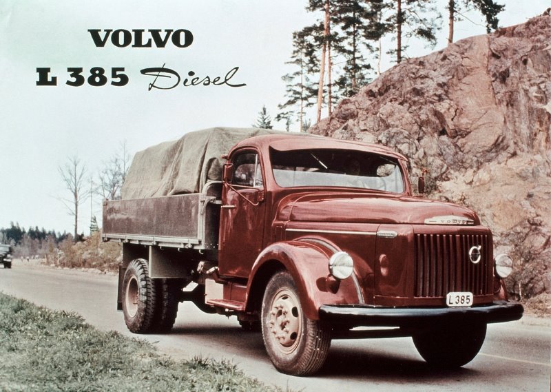 L385_Volvobroschyr.jpg