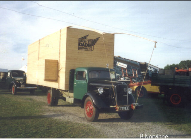 Volvo LV95 D Hesselman - 1939 - OHS892 (W1183) - 03 - Från Bo Norvinge.JPG