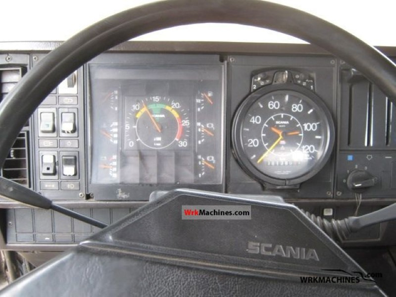 scania_2___series_142_1982_5_lgw (Custom).jpg