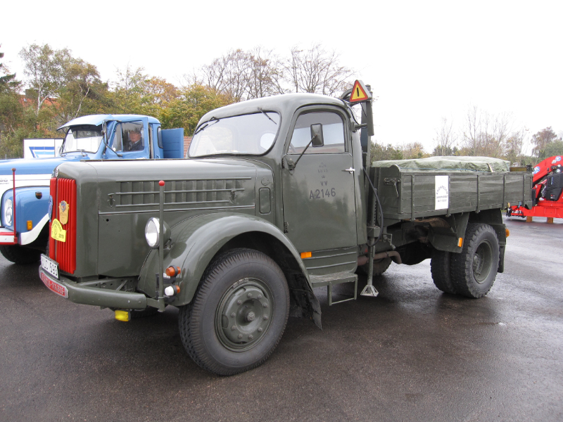 Scania-Vabis L62 HS - 1951 - XLC593 (L4439) - 42 - Nordin - Tomelilla.JPG