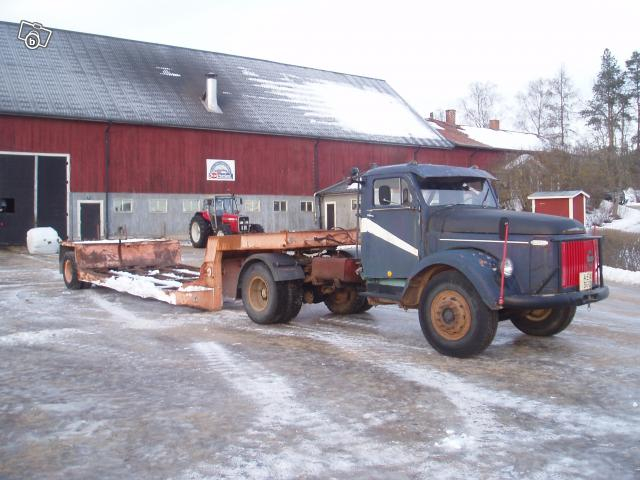 Volvo L48507-127 - 1961 - AEA390 - A-traktor - Gävleborg.JPG