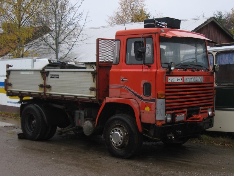 LB111S34.jpg