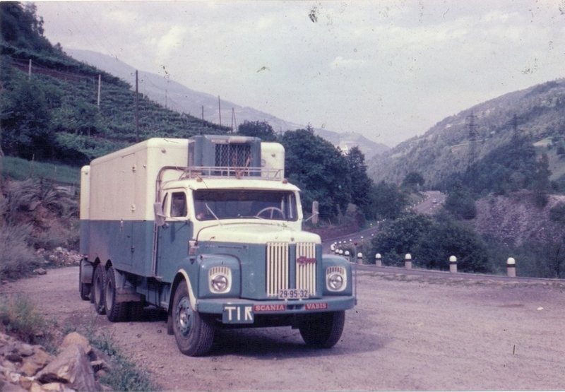 A280BetzyItaliamotVerona.jpg
