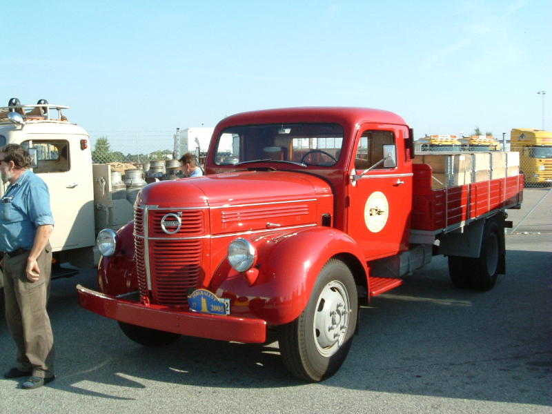 Volvo L223 ZS - 1953 - FYS722 - 02 - Br Johanssons Karosserifabrik - Skurup.JPG