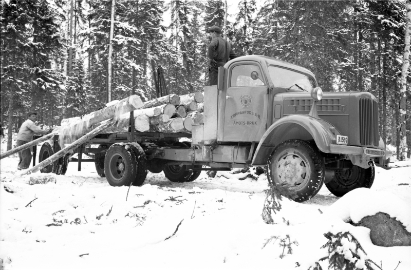 XLM.CL006342-6 - Scania-Vabis 2F12 - 1948 - X1593 - Kopparfors Åmots Bruk - Digitalt Museum.JPG