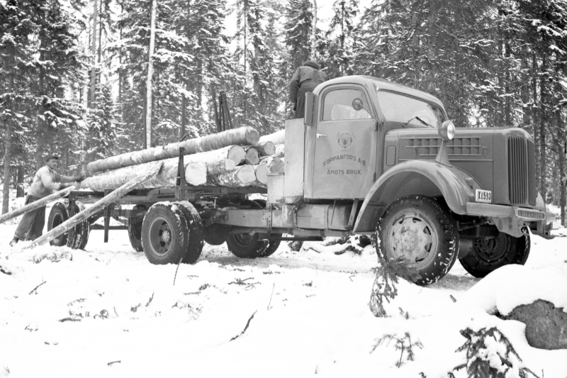 XLM.CL006343-3 - Scania-Vabis 2F12 - 1948 - X1593 - Kopparfors Åmots Bruk - Digitalt Museum.JPG