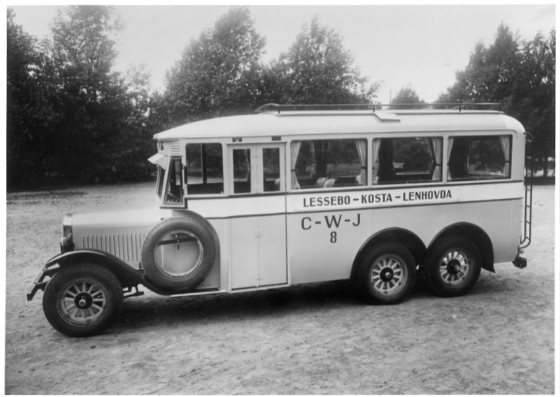 Volvo LV64 LF - 1931 - Karlskrona-Växjö Järnväg CWJ - (Foto från Digitalt Museum.se - JvmKDAF05366).JPG