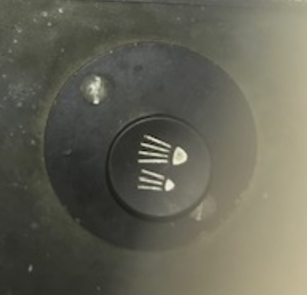 Light switch 3.jpg