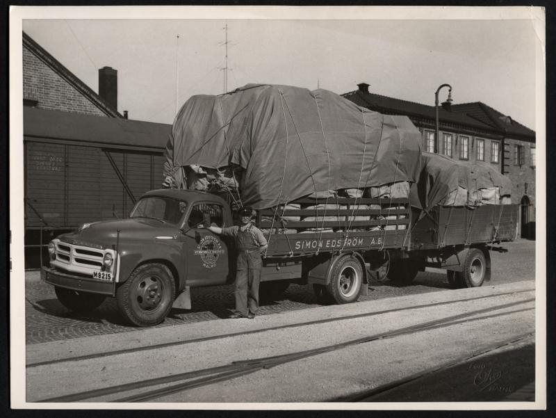 ROO 004056 - M8215 - Studebaker E28B-71NV - 1955 - Simon Edström Malmö.JPG