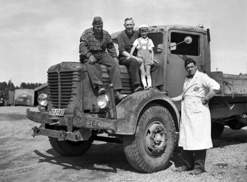 1952000100005.jpg