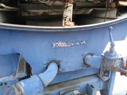 F8934.jpg