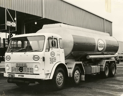 F86 8x4_02b.jpg