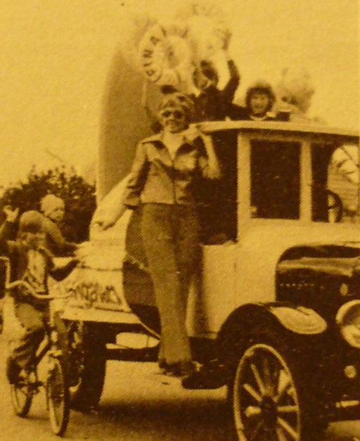 Ystad 1974 parad lastbil.jpg