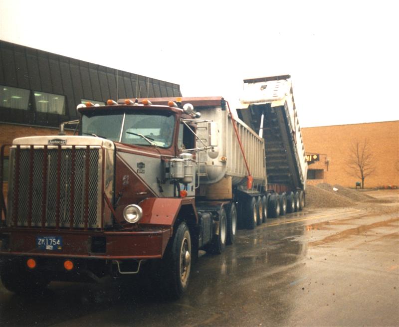 JOBMIchi001 (Medium).jpg