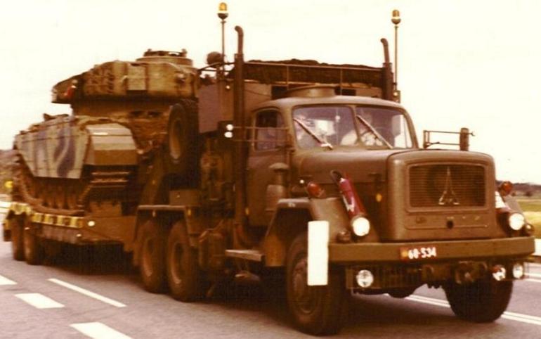 Magirus Duetz luftkylt 260 hk motor.jpg