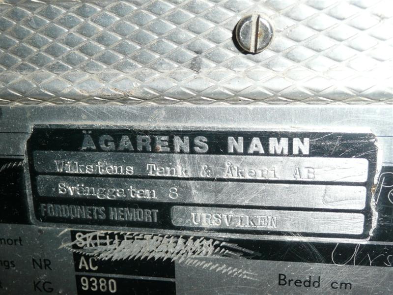 Fordonets Ägare- och Hemortsskylt närbild (Medium).JPG