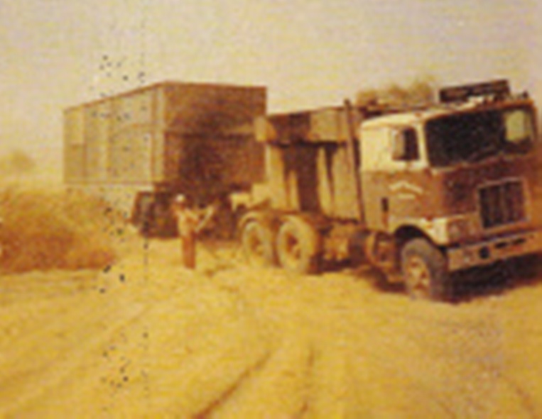 i35804223__szw530h275_.jpg