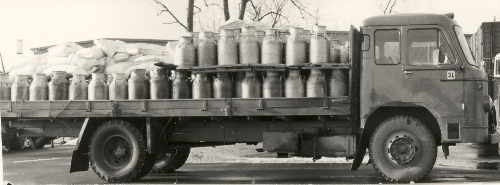 Mjölkbil 1970_b.jpg