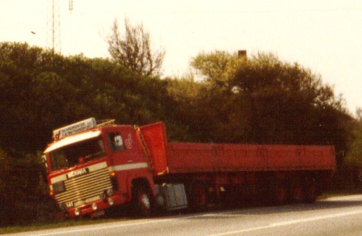 spruget framhjul.jpg