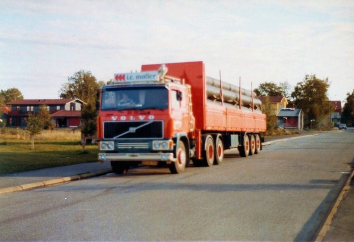 F12 Martin Hellestrup med IC Møller rør.jpg