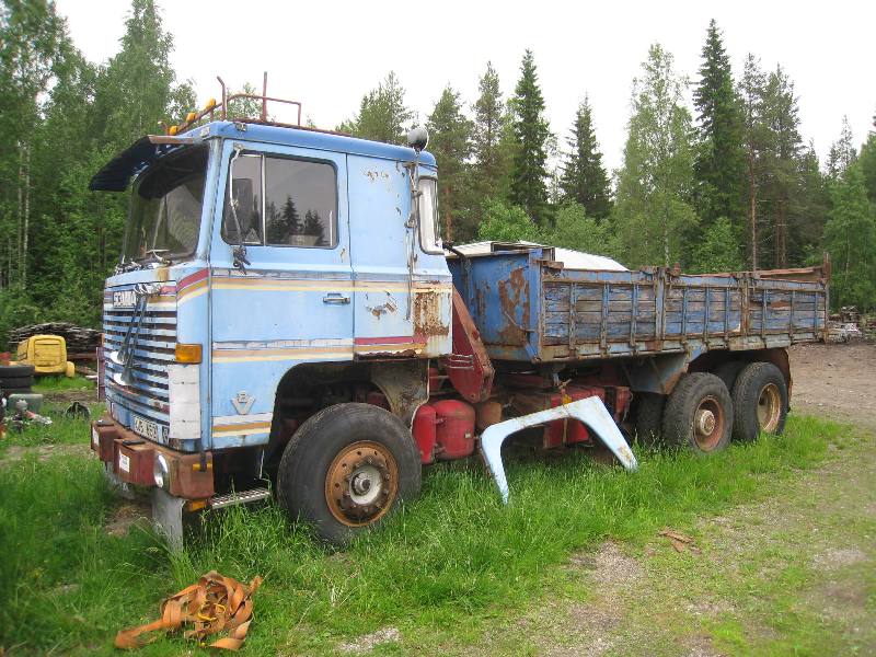 scania v8.jpg