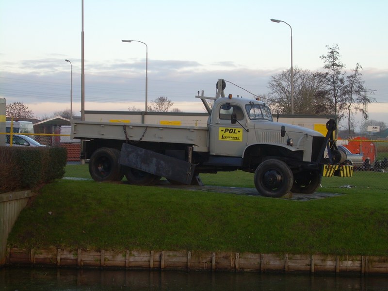 GMC CCKW - 03 - Pol - Leeuwarden - Holland - LR.JPG