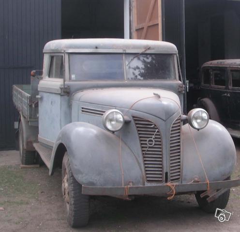 1949 Volvo L201 HP hytt.jpg