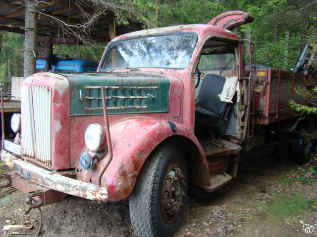 Scania-Vabis L5146-113 - 1959 - BRR281 - 04.JPG