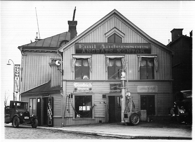 nostalgia 005 (640x466).jpg