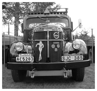 volvo49svAA340.jpg