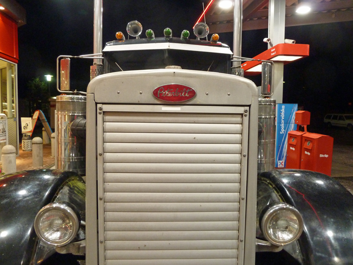 peterbilt4sillekrog2012.jpg