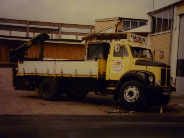 87 005.jpg