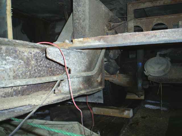 vä insida framåt botten rev.jpg