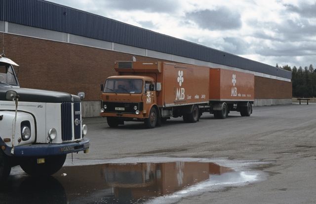 AW 1980 27A038 (640x414).jpg