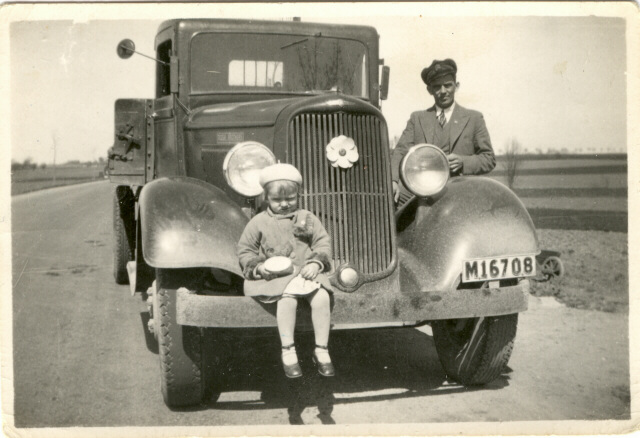 Dodge Brothers K34B - 1935 - M16708 - Gunnar & Harriet - Tågarp - LR.JPG