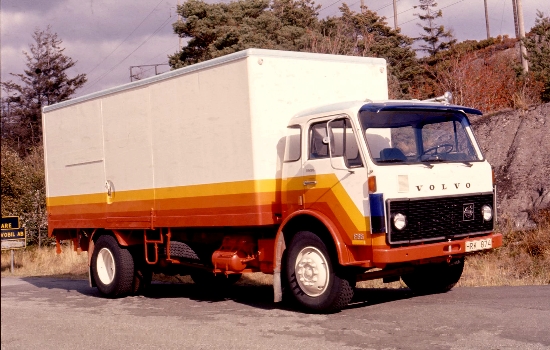 8353_2.JPG