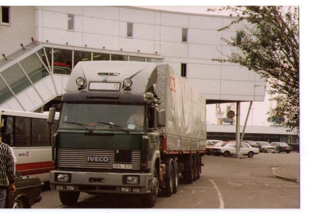 GBA372 IVECO 001.jpg