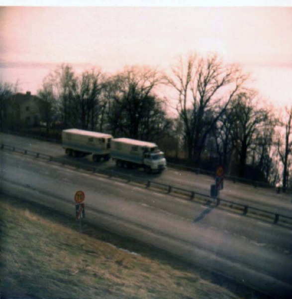 986.jpg